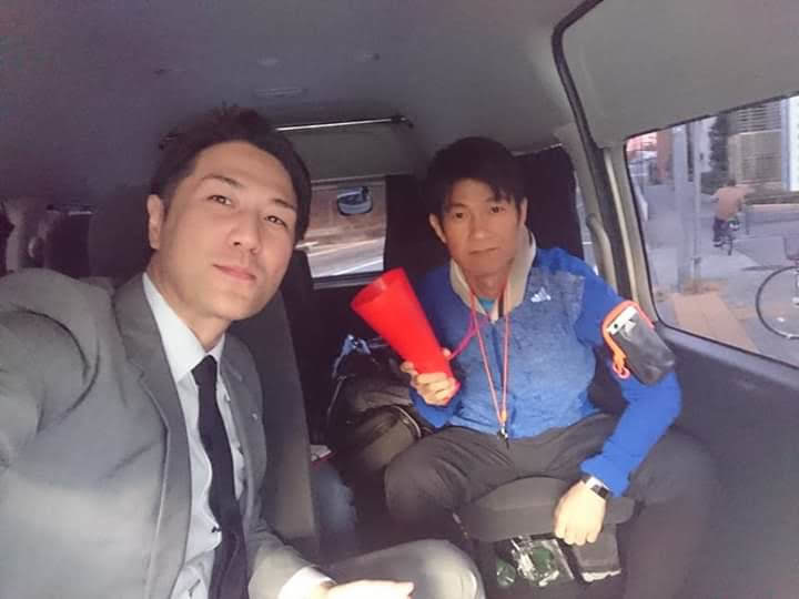 中谷高志,TAKASHI NAKATANI,ファミリーロマンス,石井裕一,yuichi ishii,人間レンタル屋,family romance,代理出席,代行