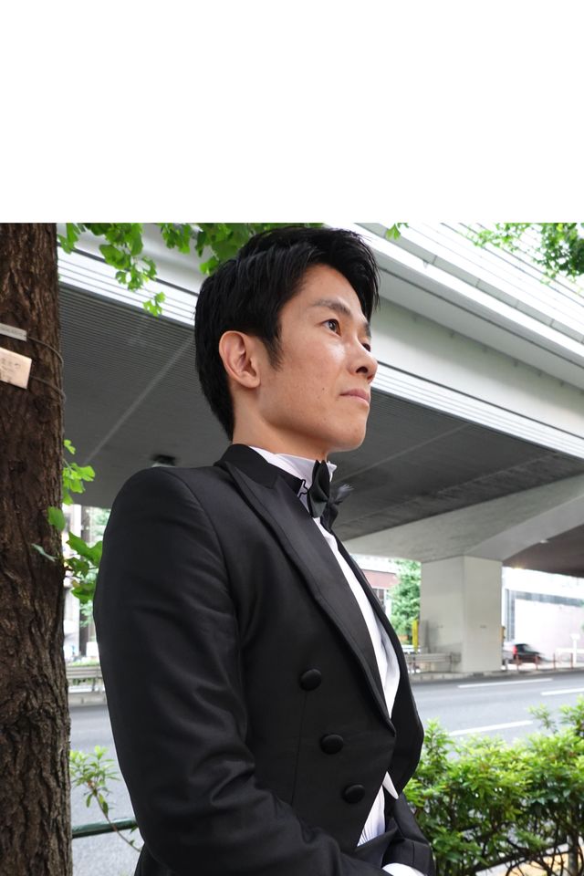 中谷高志,TAKASHI NAKATANI,ファミリーロマンス,石井裕一,yuichi ishii,人間レンタル屋,family romance,代理出席,代行