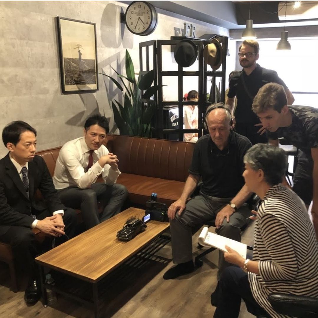 石井裕一,ファミリーロマンス